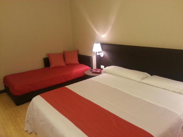 Hotel Le Ville Modena Dış mekan fotoğraf