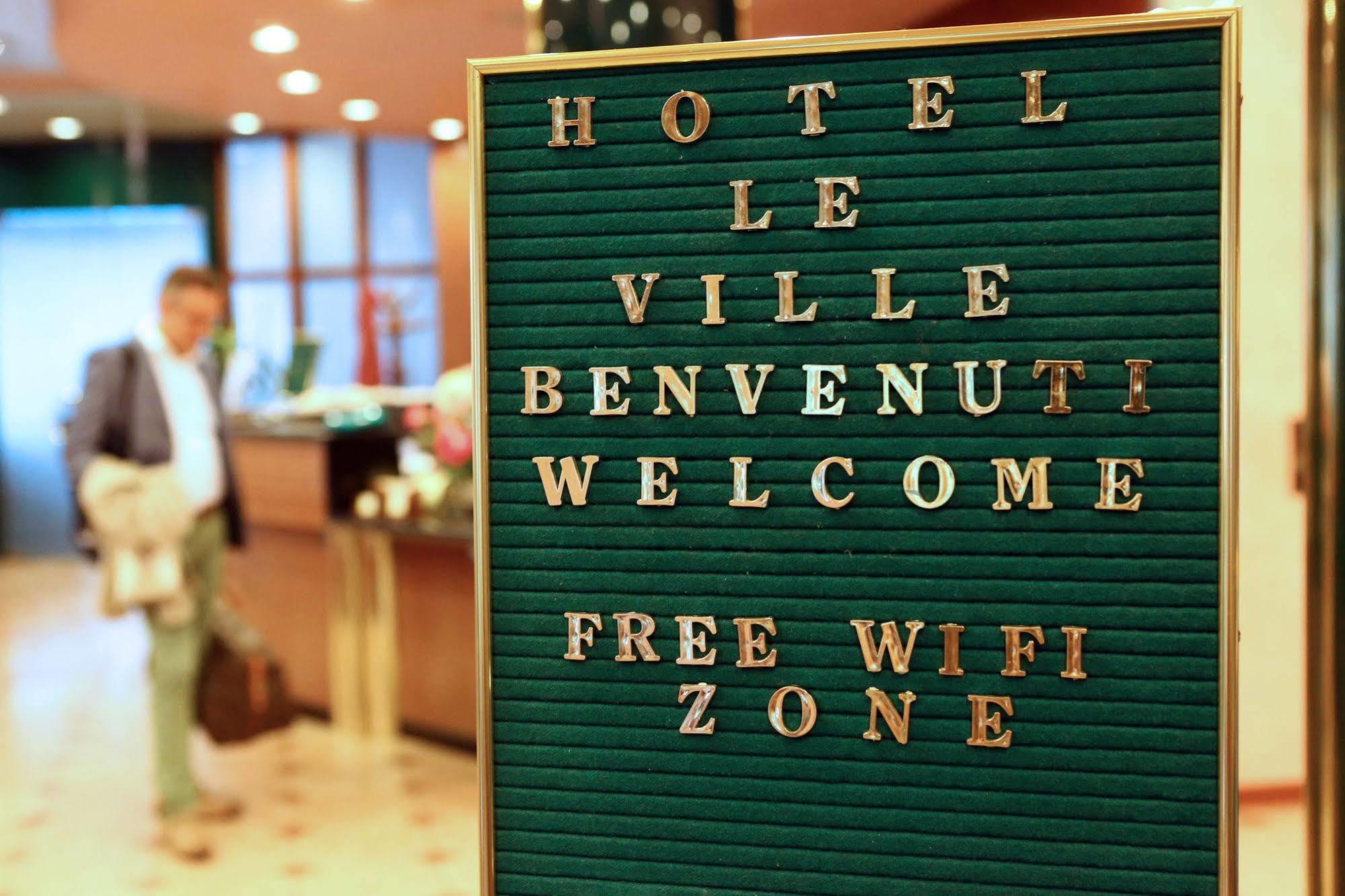 Hotel Le Ville Modena Dış mekan fotoğraf